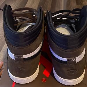 Nike Travis Scott Mocha 1,s Wore twice looks brand new